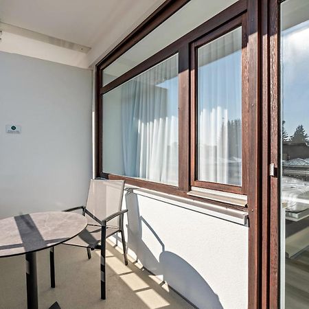 Huber Living Basic 106 Apartamento Germering Exterior foto