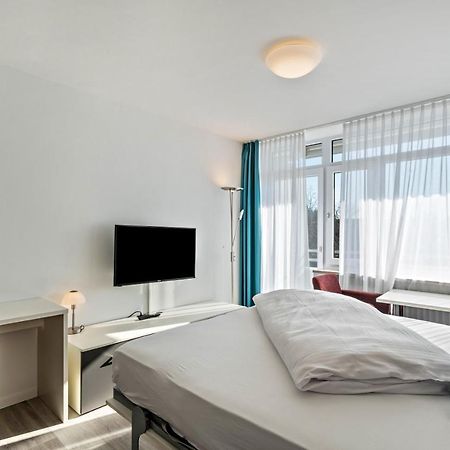 Huber Living Basic 106 Apartamento Germering Exterior foto