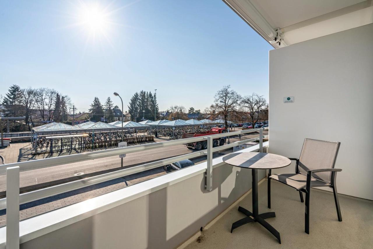 Huber Living Basic 106 Apartamento Germering Exterior foto